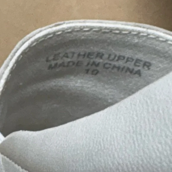 J Slides GIA, White Leather Shoes, J Slides Slip Ons Size 10 NWOT - Picture 15 of 16